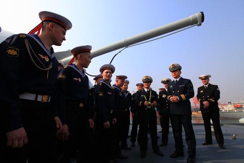 Chùm ảnh: Hải quân Nga-Trung giao lưu