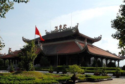 Khám phá địa đạo bí hiểm Củ Chi