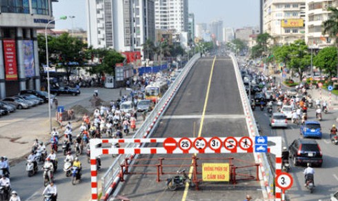 Hà Nội sắp thông xe hai cầu vượt nhẹ