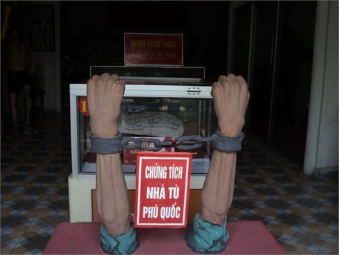 Những “kỉ vật” tái hiện một thời không thể nào quên