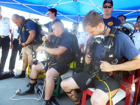 Hải quân Mỹ và Việt Nam huấn luyện phi tác chiến trên biển Đà Nẵng