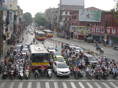 Thông xe 2 cầu vượt nhẹ tại các nút tắc