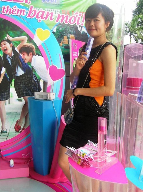 Mật ngọt nghề nữ PG