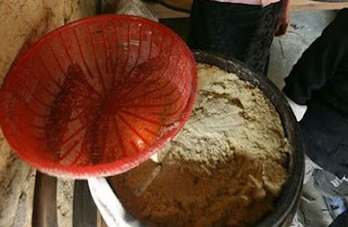 Tìm độc tố trong bánh ngô gây chết 4 người ở Hà Giang