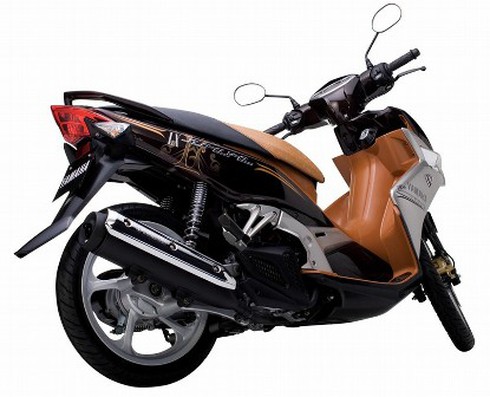 Mượn xe máy của người quen rồi “cắm” luôn