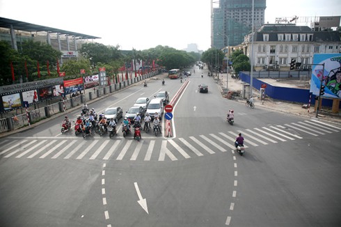 Giao thông Thủ đô bình yên ngày đầu tuần