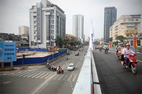 Giao thông Thủ đô bình yên ngày đầu tuần