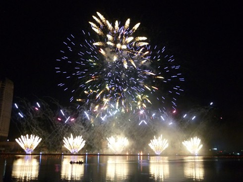 Italia giành quán quân các nhà vô địch pháo hoa