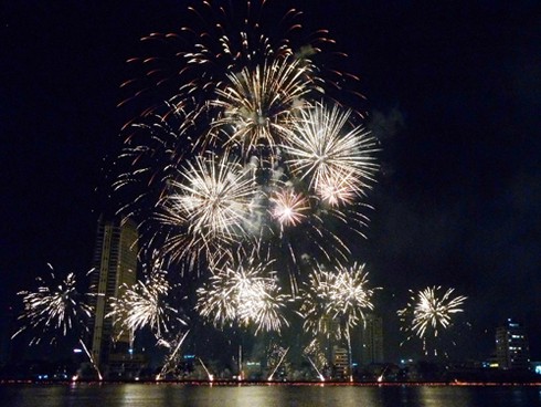 Italia giành quán quân các nhà vô địch pháo hoa