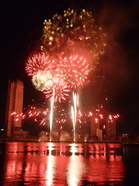 Italia giành quán quân các nhà vô địch pháo hoa