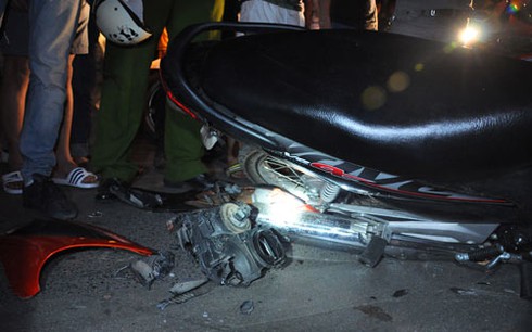 Xe phân khối lớn gây tai nạn liên hoàn