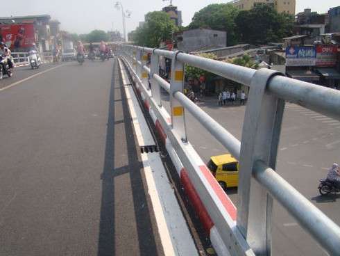 Cầu vượt ngàn tỷ hết thời?