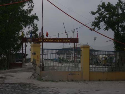 Khu liên hợp thể thao hay Khu công nghiệp?