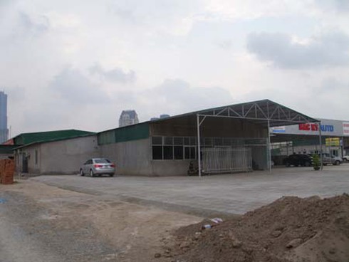 Khu liên hợp thể thao hay Khu công nghiệp?