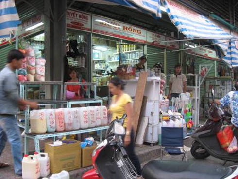 Mỗi kg hóa chất biến thành hàng nghìn cốc cà phê