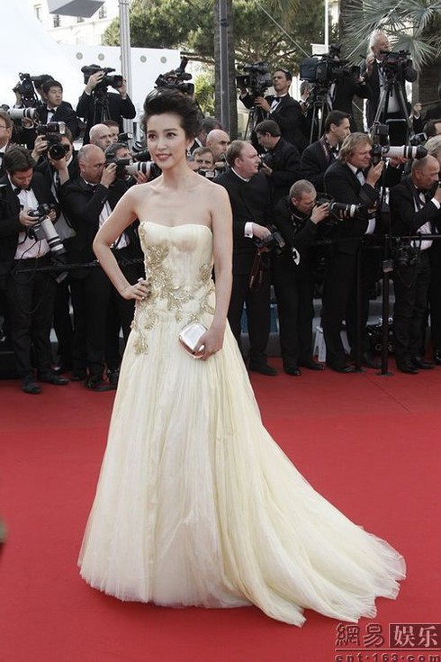 Lý Băng Băng bị chê già tại Cannes