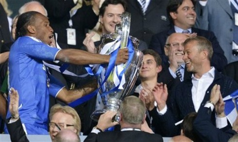 Chelsea thách thức MU và Man City vụ ‘tiểu Ronaldo’