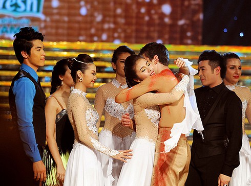 Vân Trang bị loại, rộ nghi vấn 'Bước nhảy hoàn vũ' sắp xếp kết quả