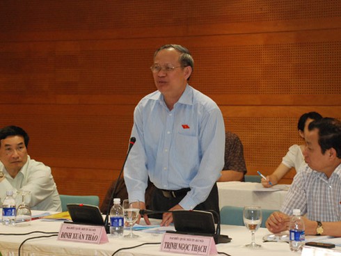 Đã đến lúc phải công khai tài sản của quan chức