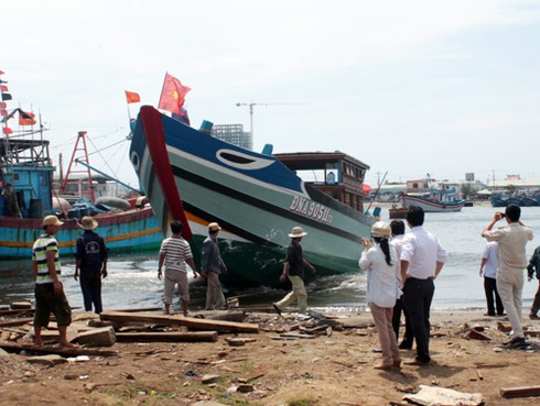 Liên tiếp hạ thuỷ tàu dịch vụ hậu cần nghề cá lớn bám Hoàng Sa, Trường Sa