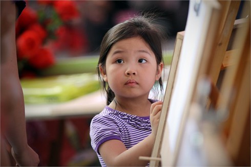 Vẻ đẹp các thiên thần đi chơi Tết thiếu nhi