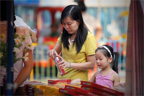 Vẻ đẹp các thiên thần đi chơi Tết thiếu nhi