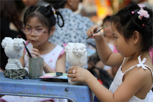 Vẻ đẹp các thiên thần đi chơi Tết thiếu nhi