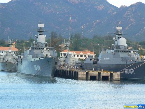 Xây dựng Nhà máy sửa chữa tàu chiến lớn nhất tại Cam Ranh