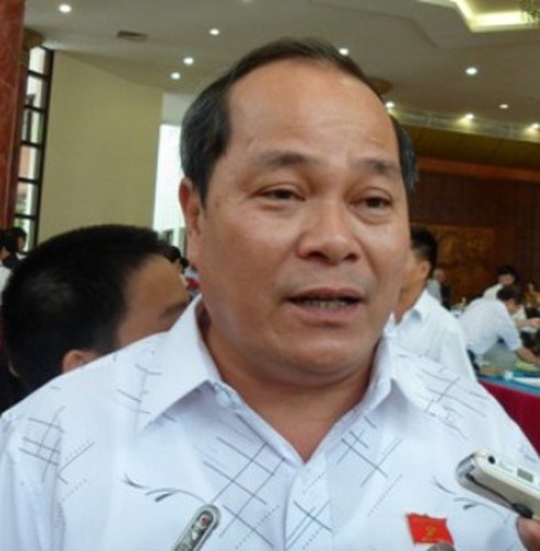 Sách lậu tràn nan do quản lý yếu kém