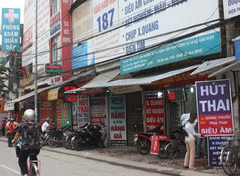 Xác thai nhi từ phòng khám tư bị tuồn ra nước ngoài?