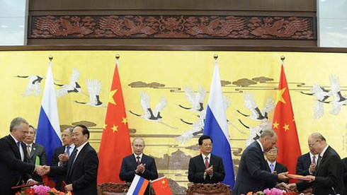 Nga -Trung ký 11 thỏa thuận hợp tác