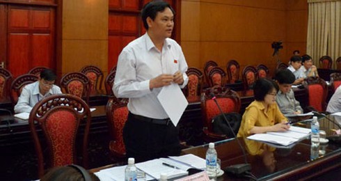 Không nên qui định viên chức được hành nghề luật sư