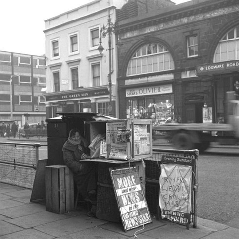 Quay lại London giữa thế kỷ 20