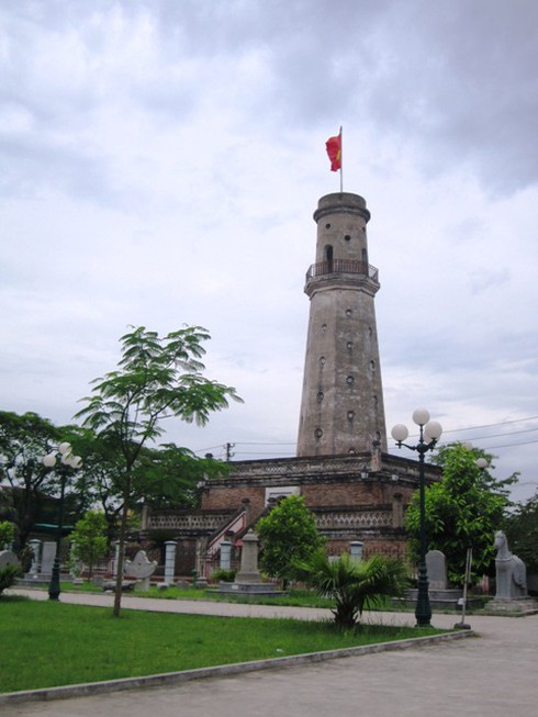 Thành cổ Nam Định mất dần