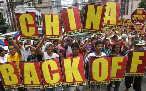 Mỹ giúp Philippines bảo vệ đường biển ở Biển Đông