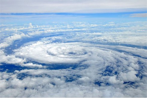 Theo chân lính Mỹ 'săn bão'