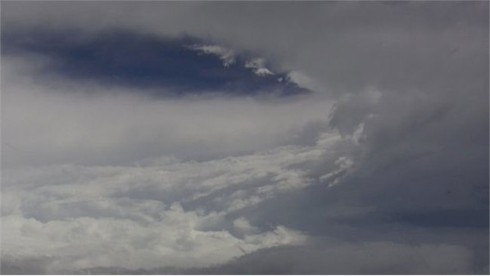 Theo chân lính Mỹ 'săn bão'