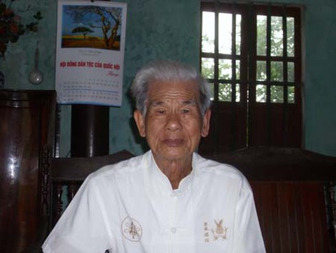 Nhà báo trong “con mắt” người dân