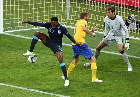 Kiệt tác của Welbeck giúp Anh thắng nghẹt thở Thụy Điển 3-2
