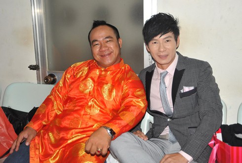 Hiếu Hiền nhảy hihop và song ca cùng Phương Thanh