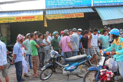 Bắt tài xế gây tai nạn, còn hò đuổi đánh nạn nhân