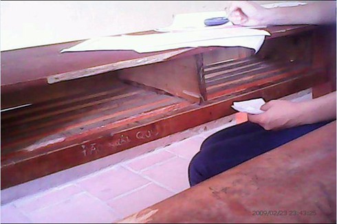 Không cấm mang máy ghi âm, ghi hình vào phòng thi