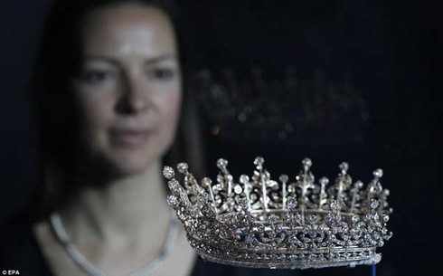Những vật dụng vô giá của Hoàng gia Anh