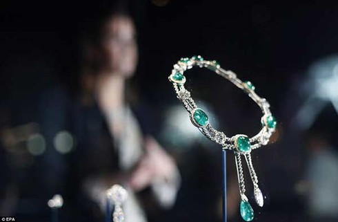 Những vật dụng vô giá của Hoàng gia Anh