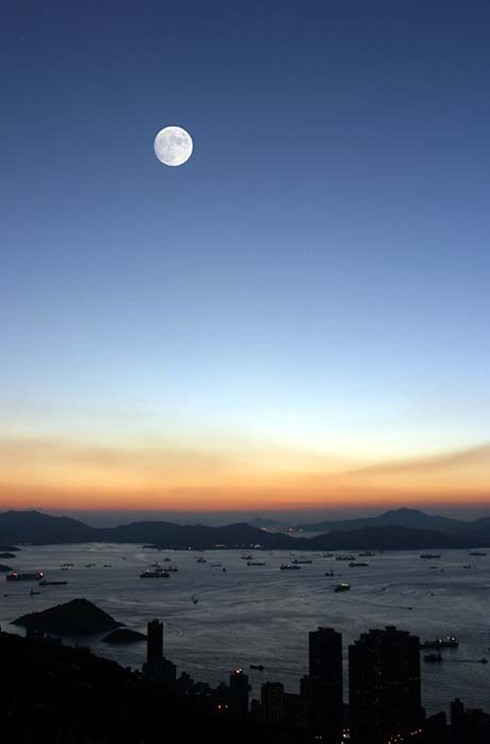 Hong Kong đẹp lung linh về đêm