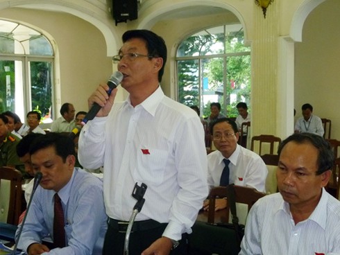 Số lượng DN giải thể: Không biết tin ai