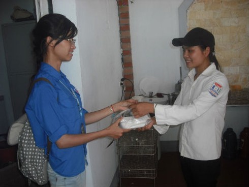 3000 suất cơm miễn phí cho thí sinh tại cụm thi Vinh