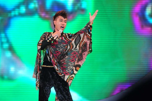 Lộ diện thí sinh đầu tiên vào vòng 2 Sao Mai điểm hẹn