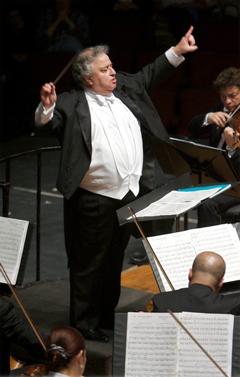 NS Bùi Công Duy biểu diễn cùng Dàn nhạc danh tiếng của Đức