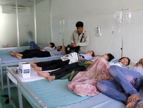 75 công nhân nhập viện vì ngộ độc thực phẩm